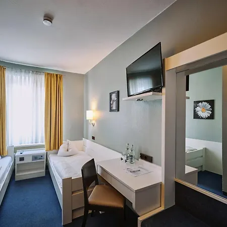 Herdegen - Self Check-in Hotel