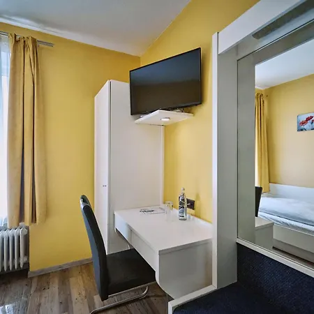 Herdegen - Self Check-in פסאו