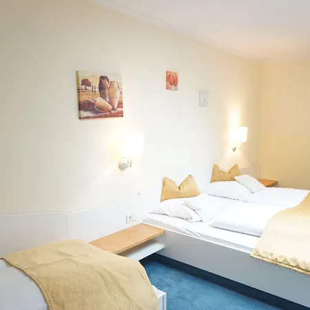 Herdegen - Self Check-in Otel 3*