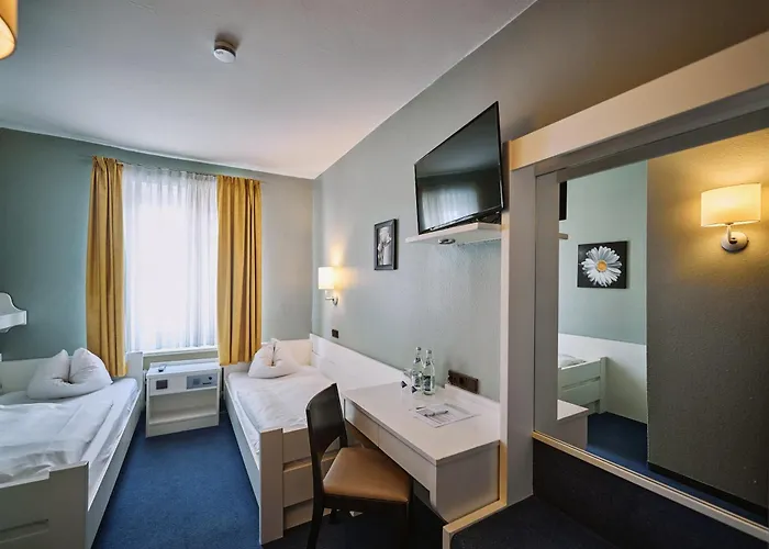 Herdegen - Self Check-in Hotel