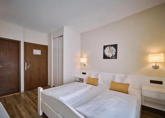 Herdegen - Self Check-in Otel