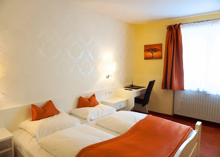 Herdegen - Self Check-in 3*